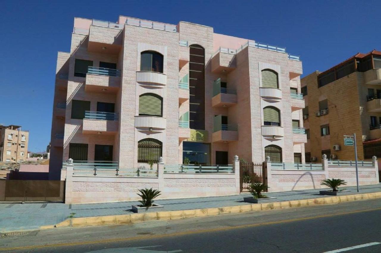 Al Jawad Suites Aqaba Exterior foto